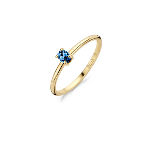 Yellow Gold Solitaire Gem Ring