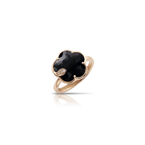Petit Joli Onyx Ring